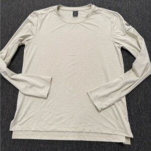 Men's Beige Long Sleeve Shirt Flylow size small embroidered deer valley